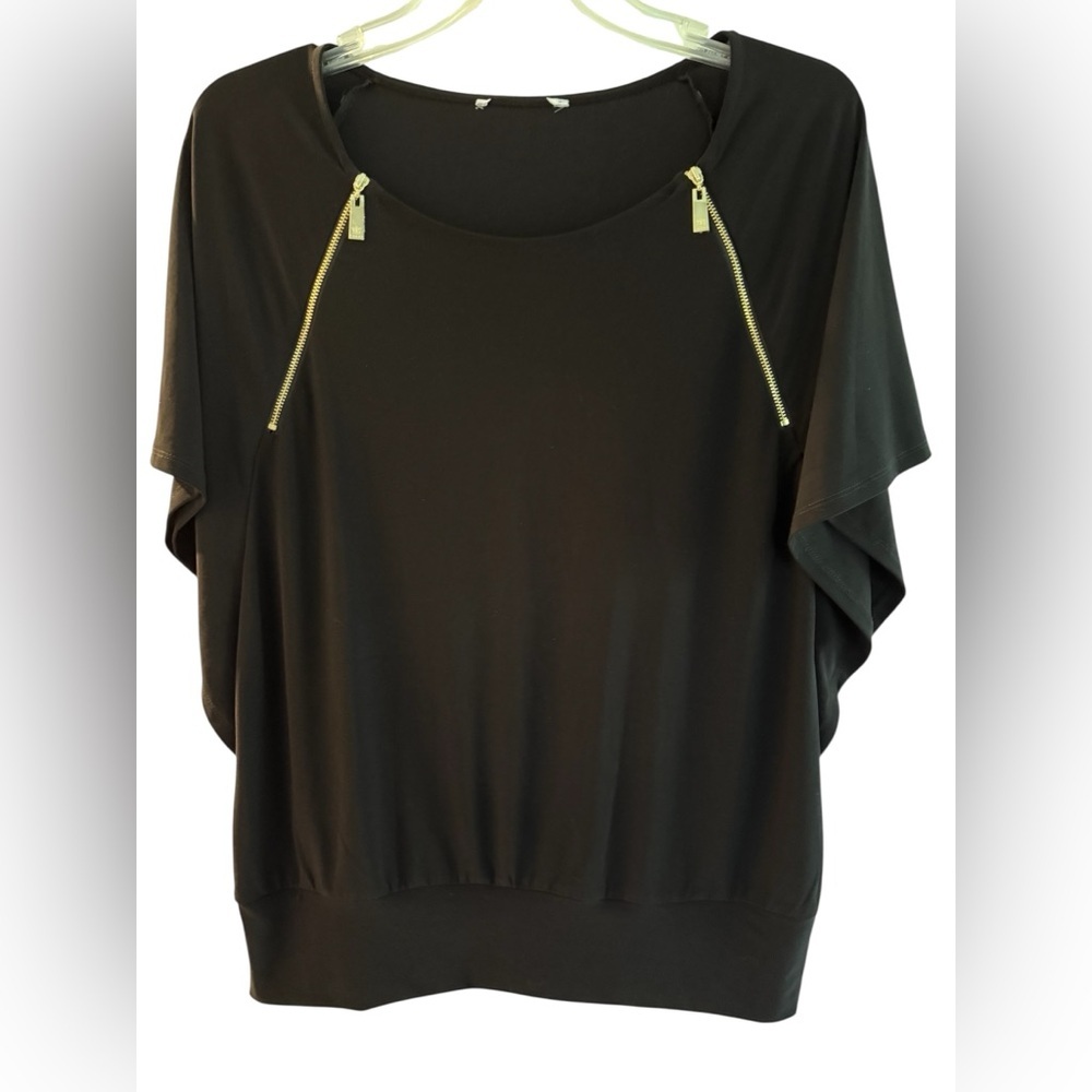 Chaus Elegant Black Top with Gold Zipper Accents and short angel sleeves Large